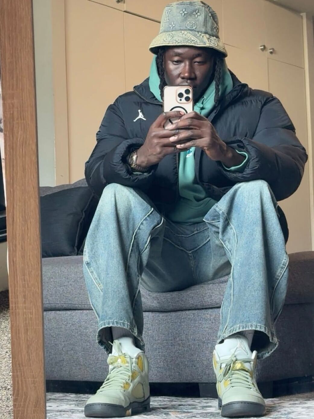 LV bucket — winter fit